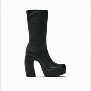 ZARA PLATFORM HEELED ANKLE BOOTS